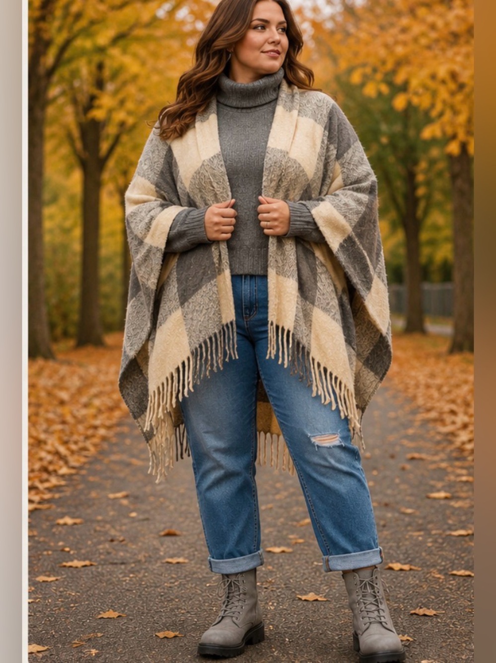 Ardene One-Size Grey & Cream Plaid Fringe Wrap Poncho